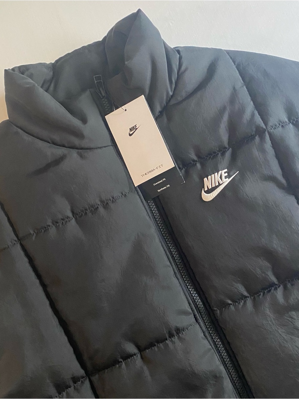 Nike Sportswear Therma-Fit Vest Women M OVERSIZED Insulated Quilted Full Zip